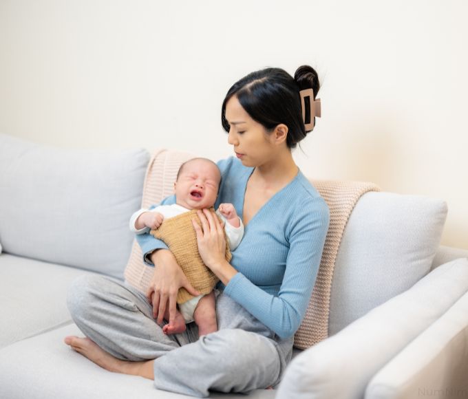 Mẹo Dân Gian Chữa Vặn Mình Ở Trẻ Sơ Sinh