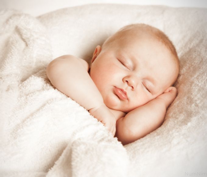 Mẹo Giúp Trẻ Sơ Sinh Ngủ Ngon Vào Ban Đêm