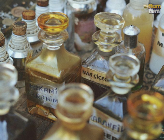 Hương liệu tổng hợp